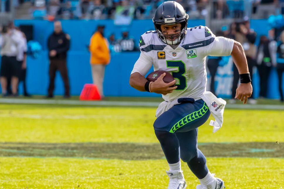 November 25, 2018 - Russell WILSON (3) plays against the Carolina Panthers at Bank Of America Stadium in Charlotte, NC.  The Panthers lose to the Seahawks, 30-27.<